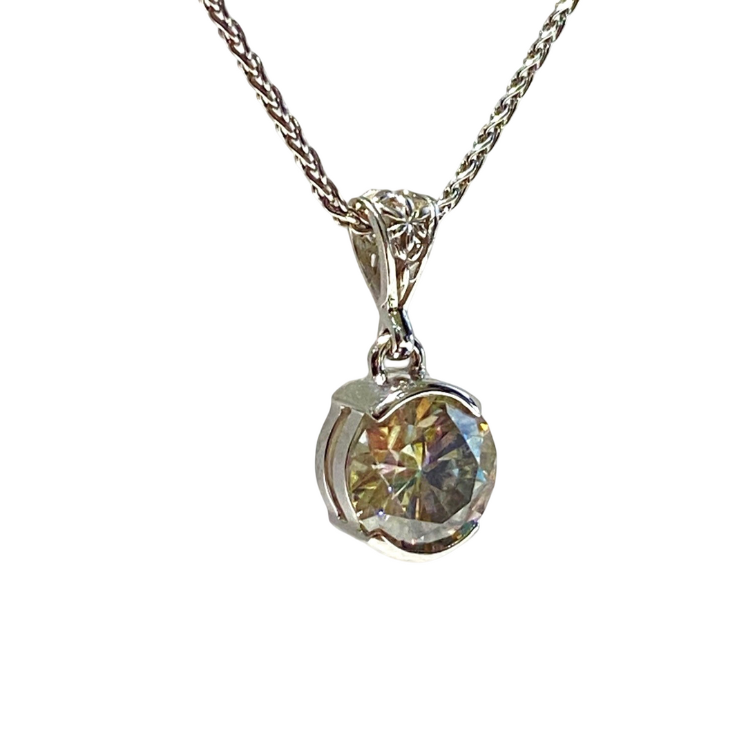 Titanium Moissanite