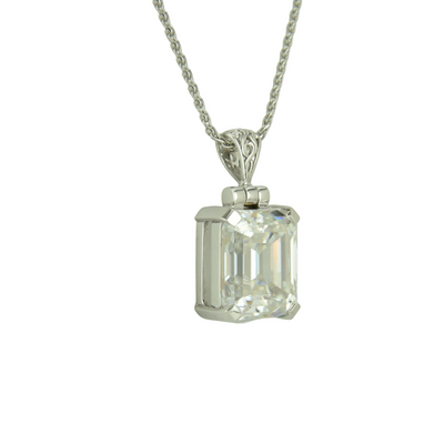 White Moissanite