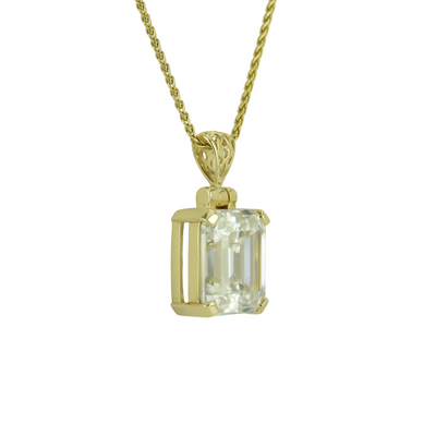 White Moissanite