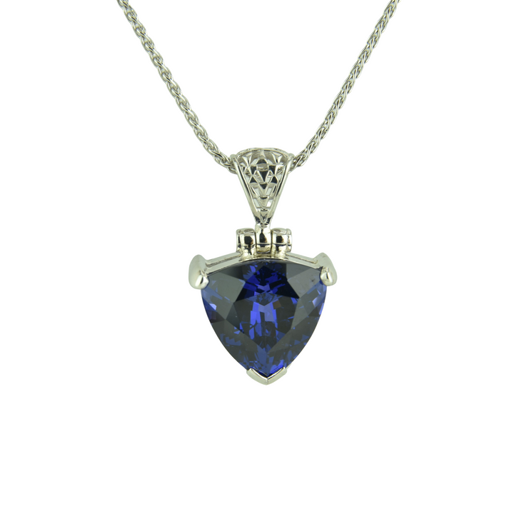 Zao Gongen YAG Tanzanite