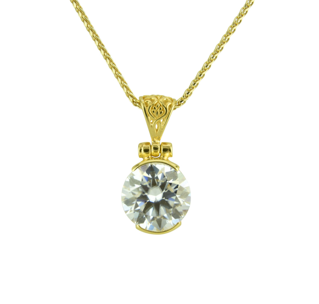 White Moissanite